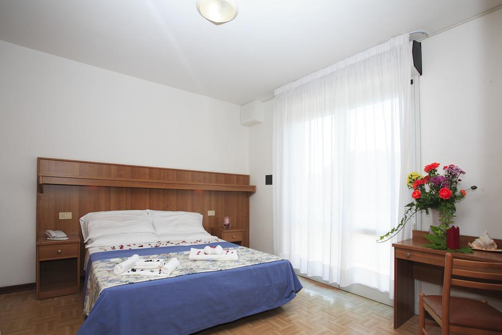 Hotel Aspe 3*